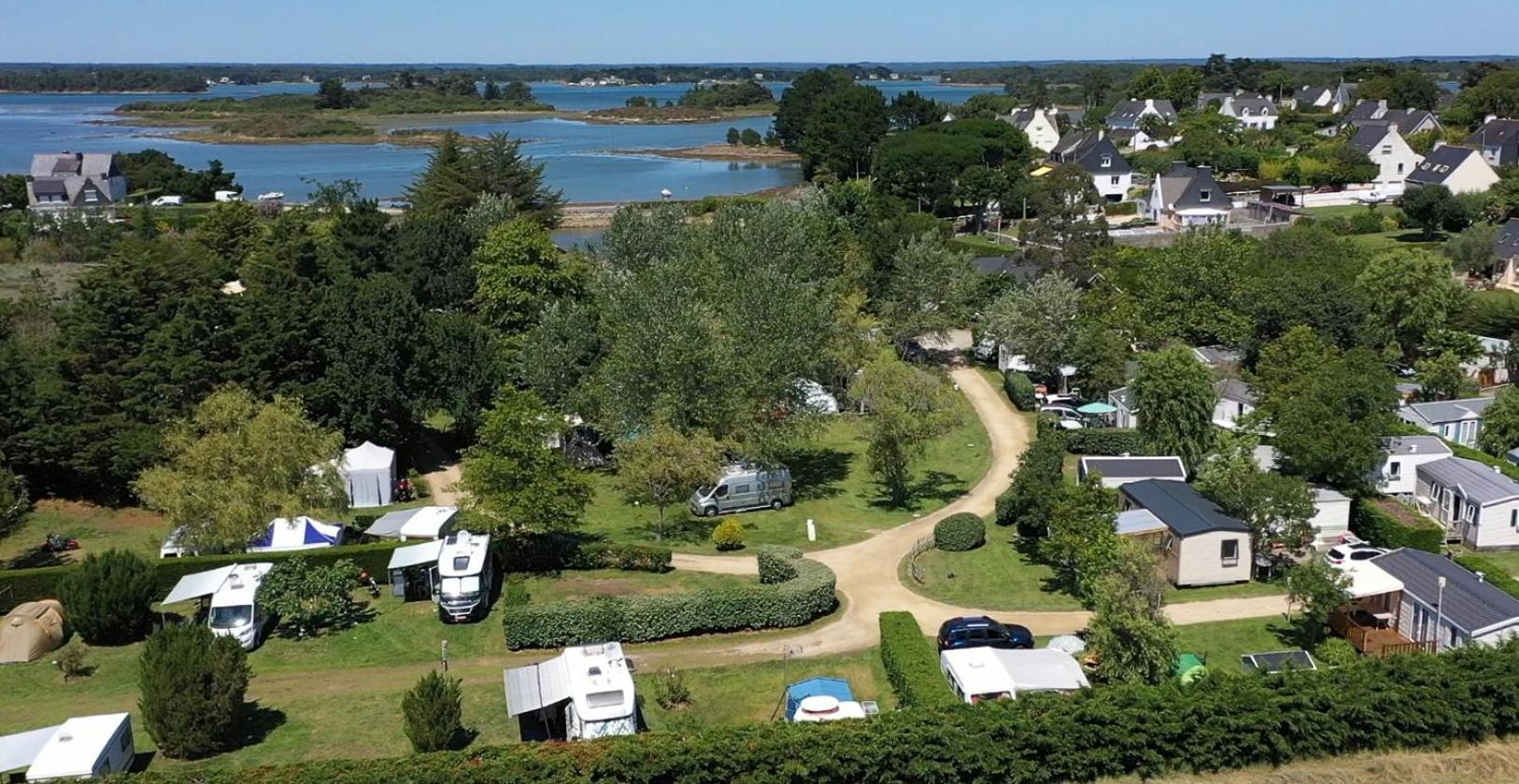 Camping Paradis Le Moulin Des Oies Belz Eksteriør bilde